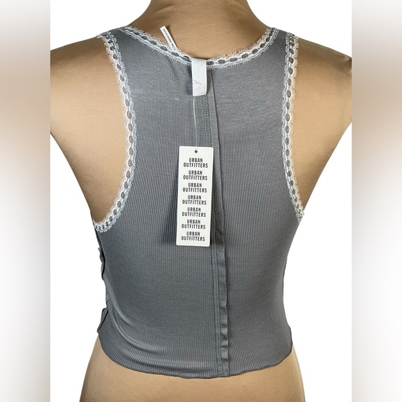 Urban Outfitters Out From Under Sweet Dreams Lace-Trim Tank... NWT Size Medium - Picture 4 of 7